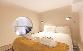 Luxury One Bedroom Mezzanine In Paddington